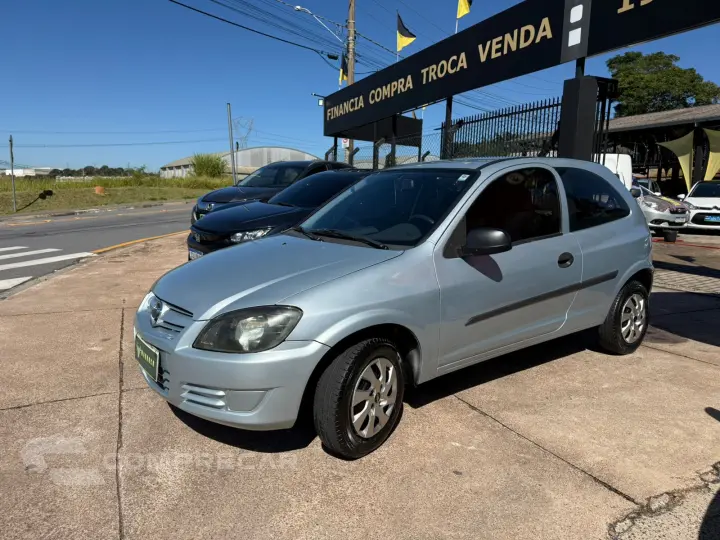 CELTA 1.0 MPFI Life 8V