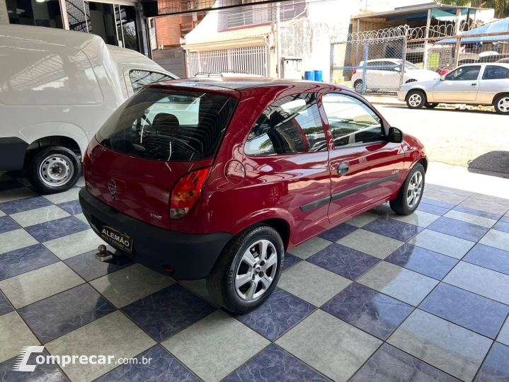 CELTA 1.0 MPFI Life 8V