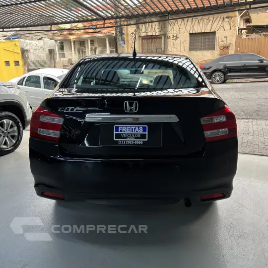 CITY Sedan LX 1.5 Flex 16V 4p Aut.