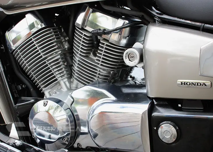 HONDA SHADOW 750