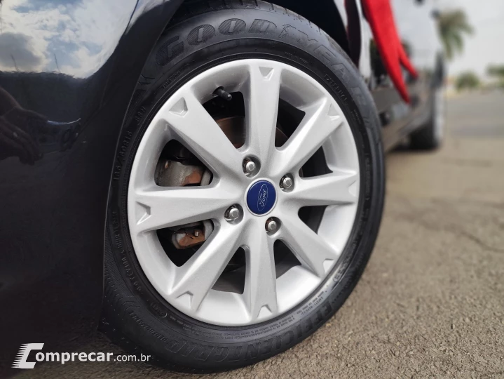 FIESTA 1.6 SE SEDAN 16V FLEX 4P MANUAL