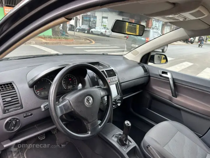 Polo Sed. COMFORT. 1.6 Mi Tot. Flex 8v