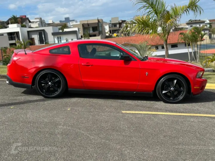 MUSTANG 3.7 COUPÉ V6 24V GASOLINA 2P MANUAL