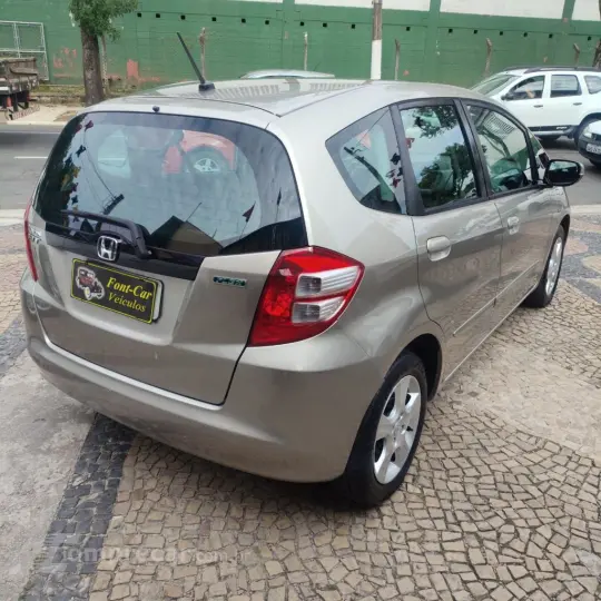 Fit LX 1.4/ 1.4 Flex 8V/16V 5p Mec.