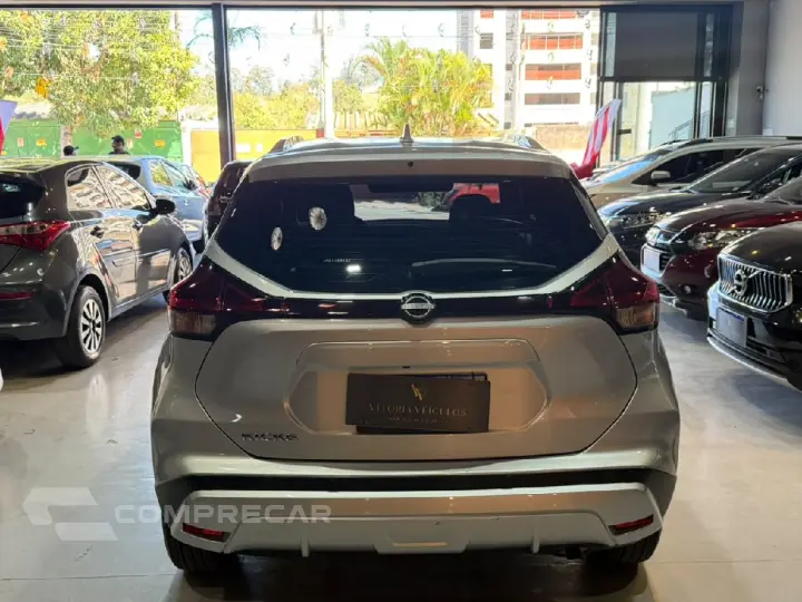KICKS Sense 1.6 16V Flex Aut.