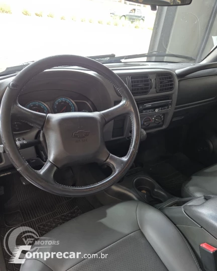 S10 2.4 MPFI Executive 4X2 CD 8V