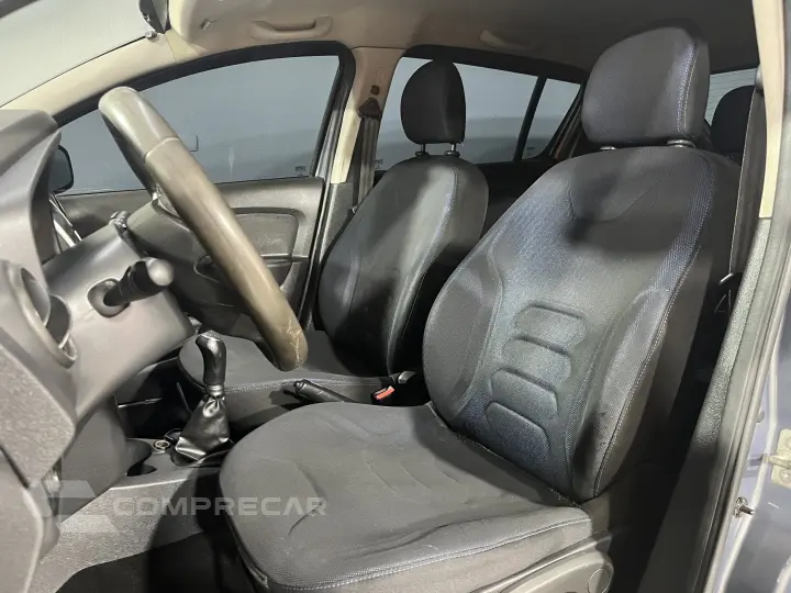 SANDERO 1.6 DYNAMIQUE 8V FLEX 4P MANUAL