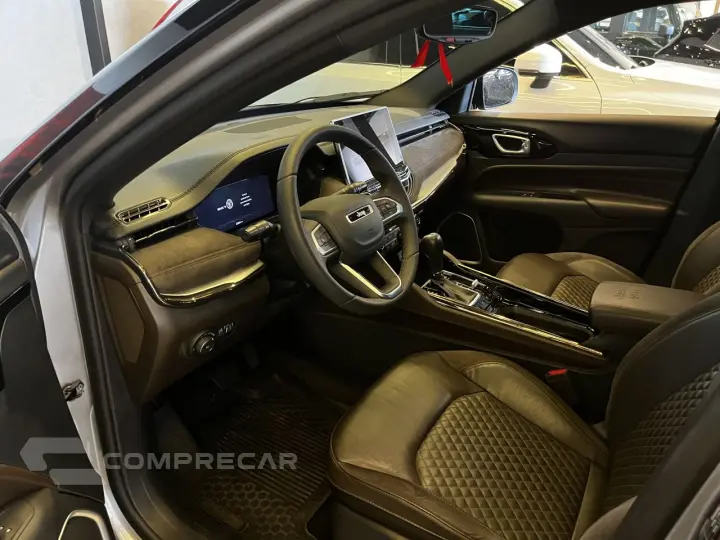 Commander 2.0 16V 4P TD380 OVERLAND 4X4 TURBO DIESEL AUTOMÁT