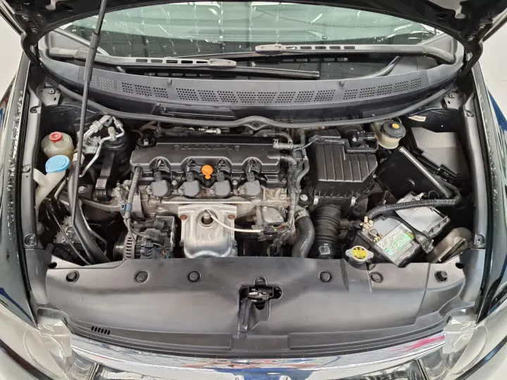 CIVIC 1.8 LXL 16V