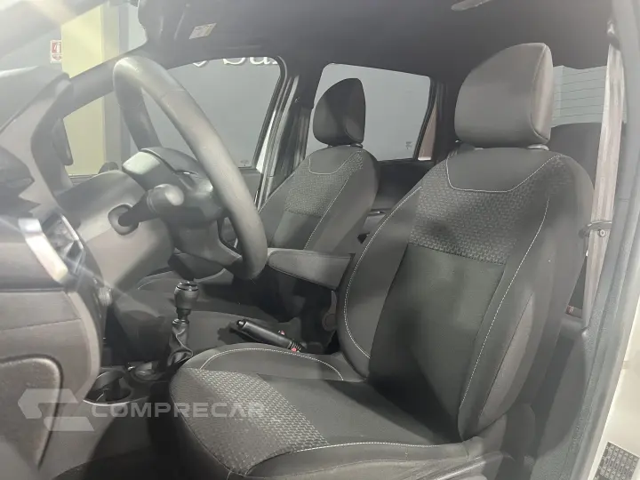 OROCH 1.6 16V SCE FLEX INTENSE MANUAL