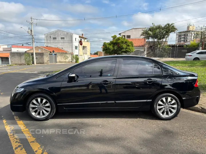 CIVIC 1.8 LXL 16V