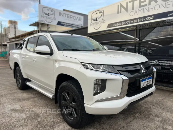 L200 TRITON 2.4 16V Turbo Sport GLX CD 4X4
