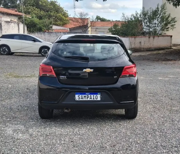 ONIX 1.0 MPFI LT 8V