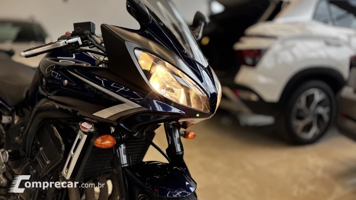 FAZER 600