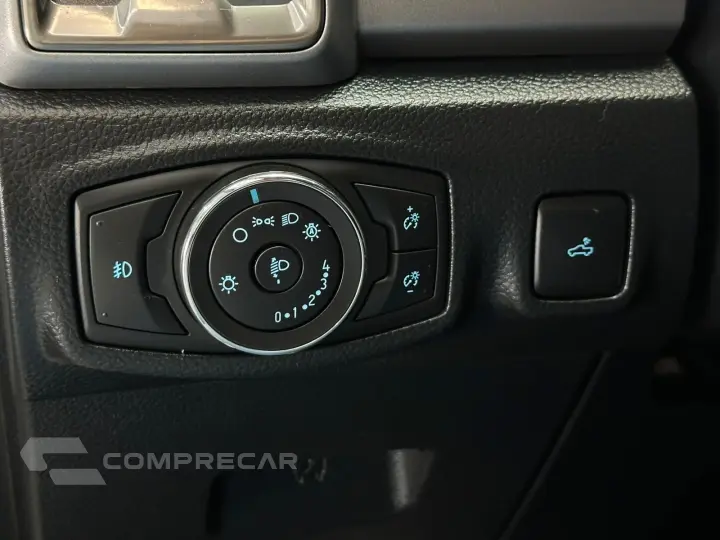 Ranger Limited 3.2 4x4 CD Diesel Aut.