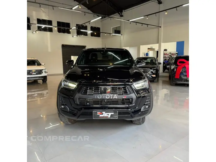 HILUX 2.8 D-4D TURBO DIESEL CD GR-S 4X4 AUTOMÁTICO