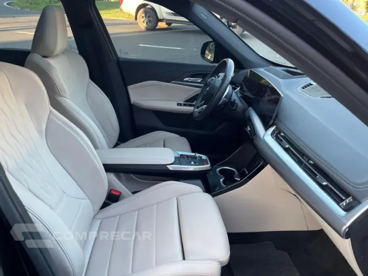 X1 2.0 16V Turbo Sdrive20i M Sport