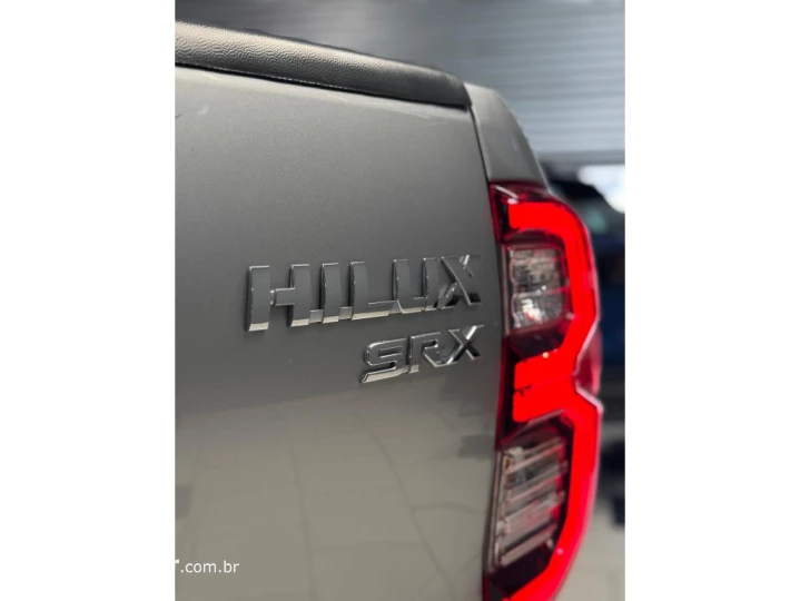 HILUX 2.8 D-4D TURBO DIESEL CD SRX 4X4 AUTOMÁTICO
