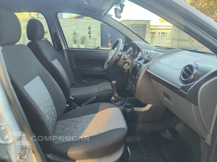 FIESTA 1.0 MPI Hatch 8V