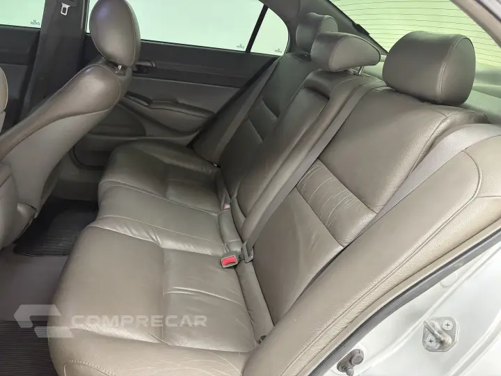 CIVIC 1.8 LXL 16V