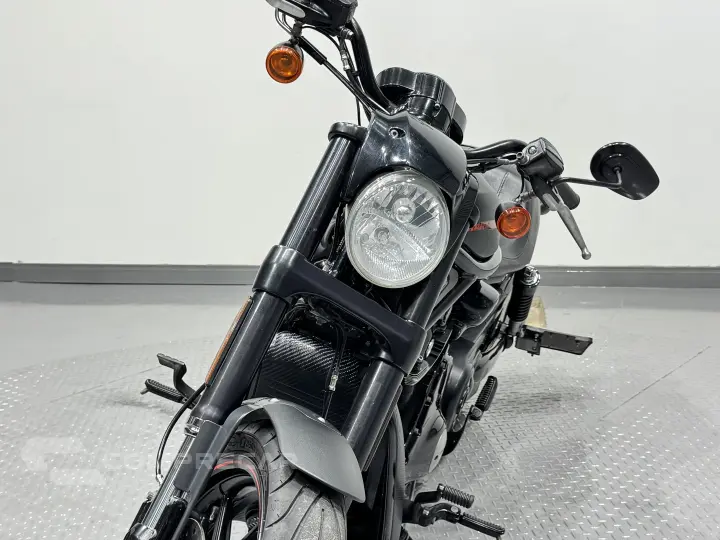 V-ROD 10TH ANNIVERSARY EDITION VRSCDX