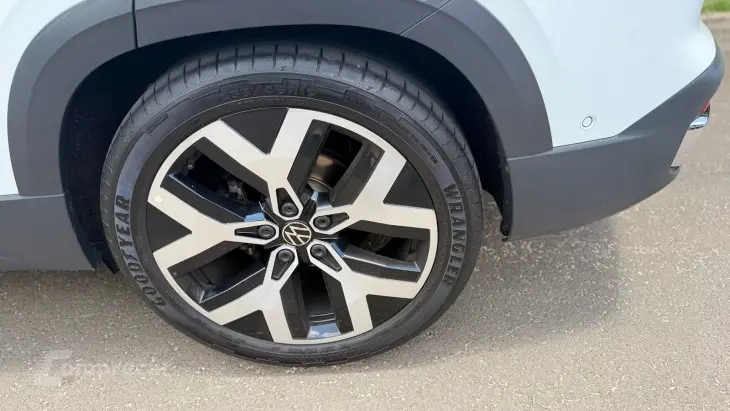 TAOS 1.4 250 TSI Highline