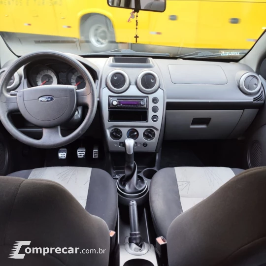 Fiesta TRAIL 1.6 8V Flex 5p
