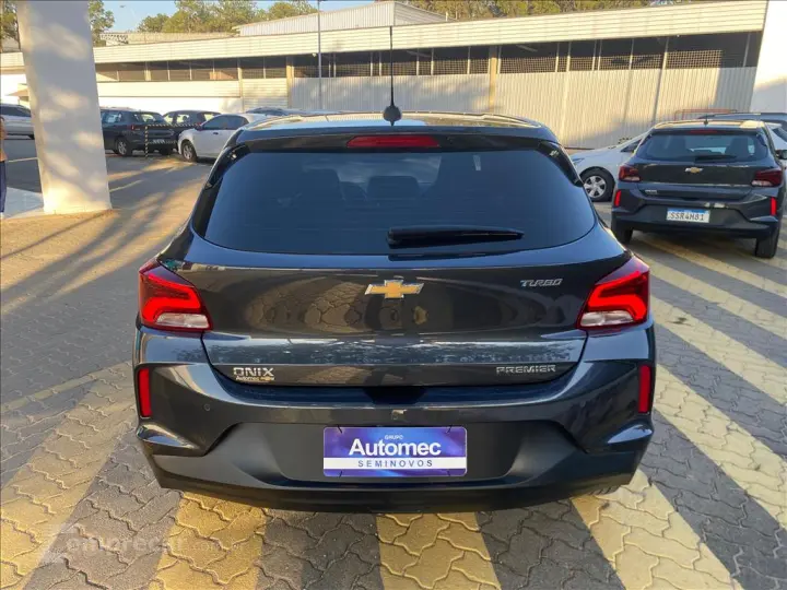 ONIX 1.0 TURBO FLEX PREMIER AUTOMÁTICO