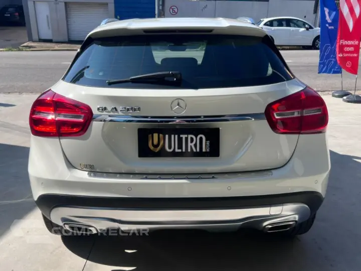 GLA 200 Advance 1.6/1.6 TB 16V Flex Aut.