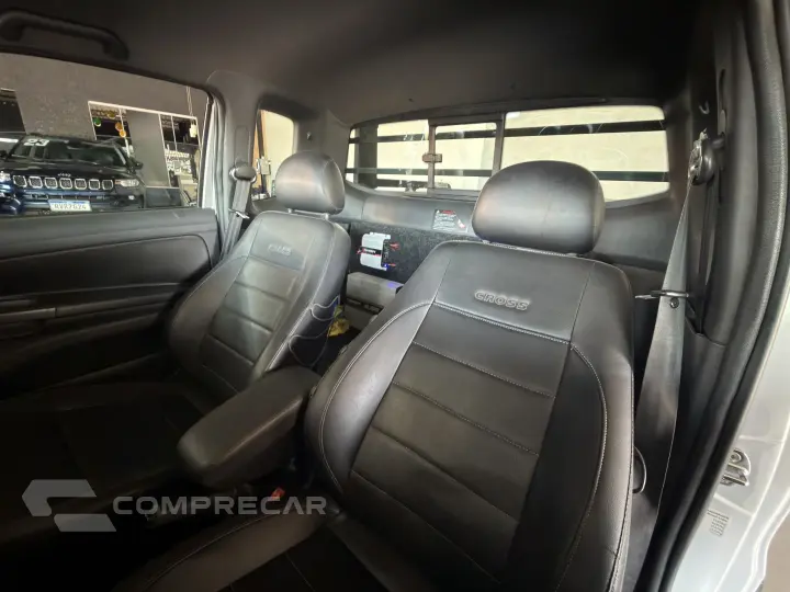 SAVEIRO 1.6 CROSS CE 8V FLEX 2P MANUAL