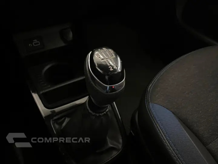 Kwid KWID Intense 1.0 Flex 12V 5p Mec.