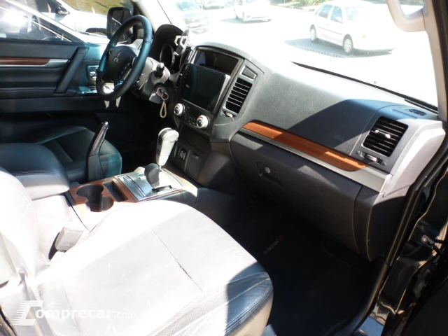 PAJERO 3.2 Full HPE 16V 4X4