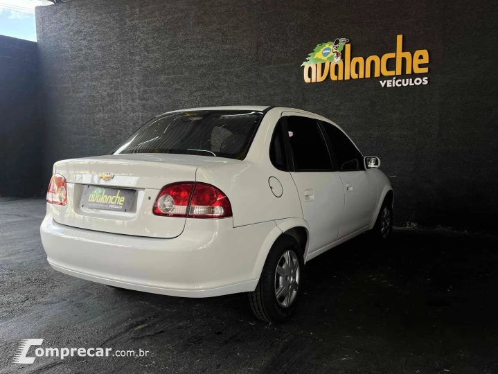 CLASSIC 1.0 MPFI LS 8V FLEX 4P MANUAL