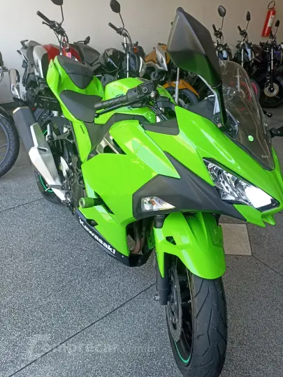 NINJA 400