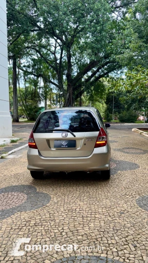 FIT 1.4 LX 16V