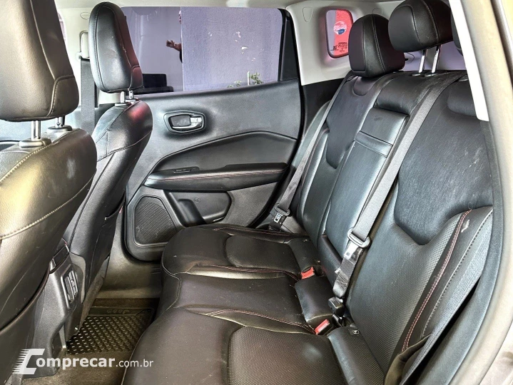COMPASS 2.0 16V DIESEL TRAILHAWK 4X4 AUTOMÁTICO