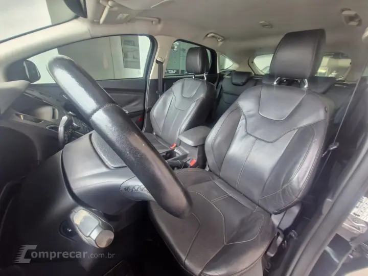 FOCUS 1.6 SE Hatch 16V