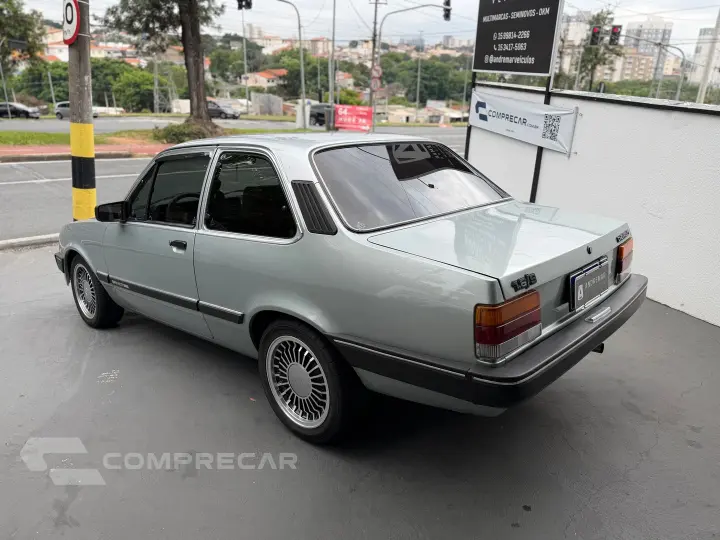 Chevette 1.6 Sl/E 8V Álcool 2P Manual
