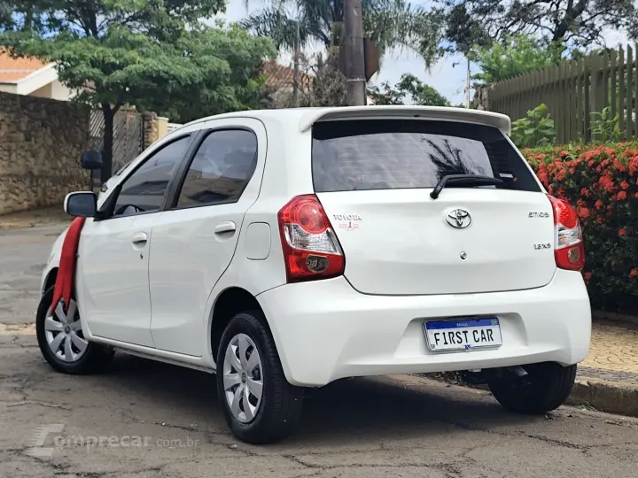 ETIOS 1.3 XS 16V FLEX 4P MANUAL