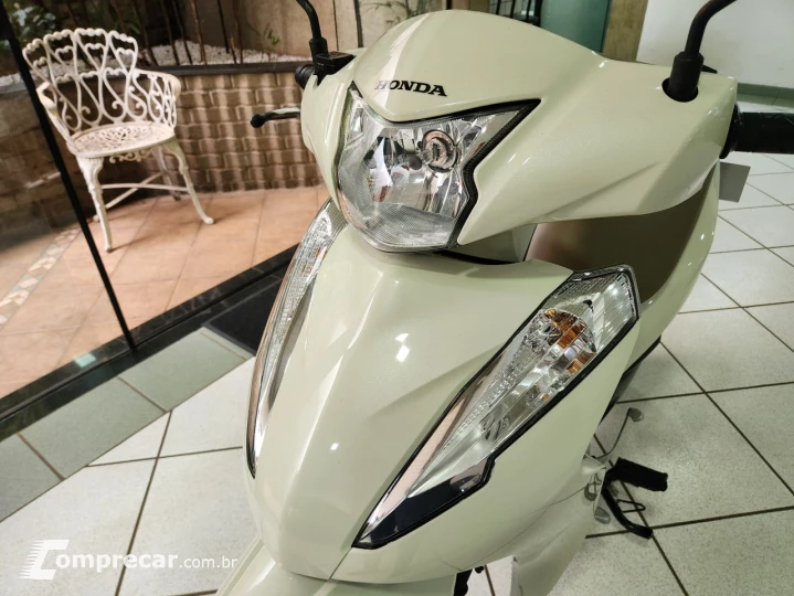 Biz 125 ES