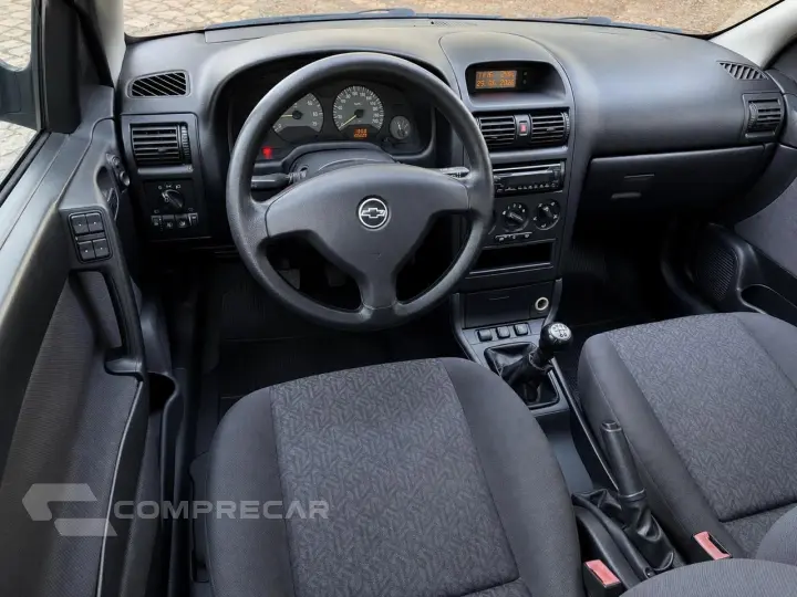 ASTRA 2.0 MPFI Advantage 8V