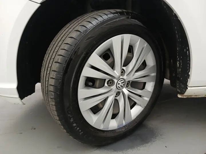 VOYAGE 1.0 12V MPI TOTALFLEX 4P MANUAL