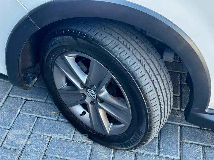 SPACE CROSS 1.6 MI 8V