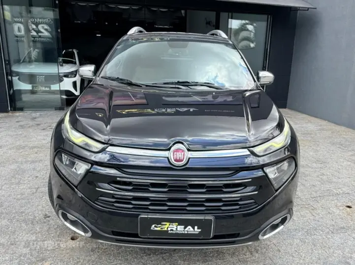 TORO 2.0 16V Turbo Ranch 4WD AT9