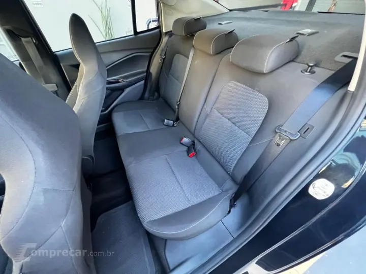 ONIX SEDAN Plus LT 1.0 12V TB Flex Mec.