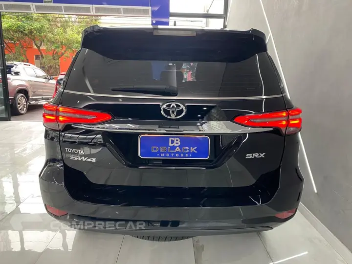 Hilux SW4 SRX 4x4 2.8 TDI 16V Dies. Aut.