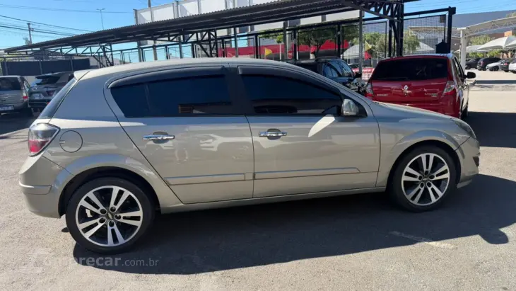 Vectra Hatch 2.0 4P FLEX GT