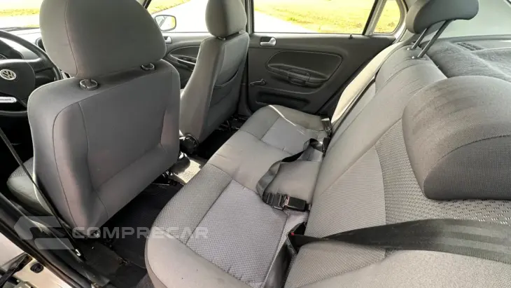 VOYAGE 1.0 12V MPI Totalflex