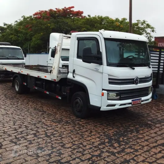 11.180 DRC 4X2 COM PLATAFORMA