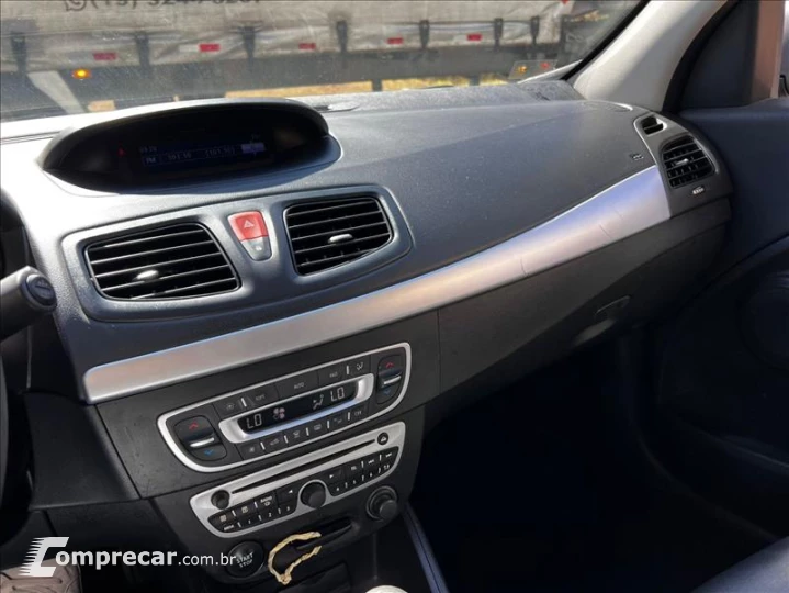 FLUENCE 2.0 Dynamique 16V